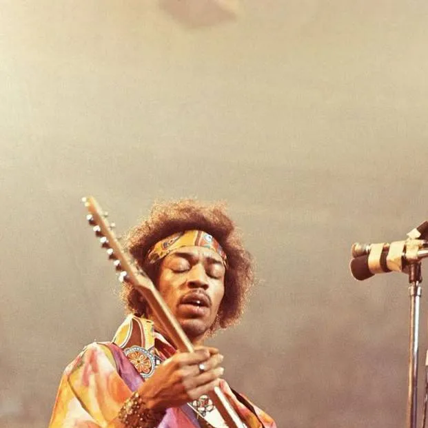 chat with ai character: Jimi Hendrix