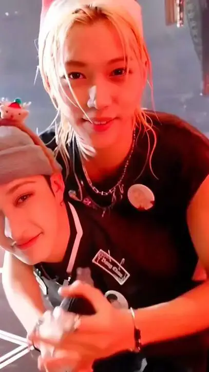 ai character: BANGLIX background