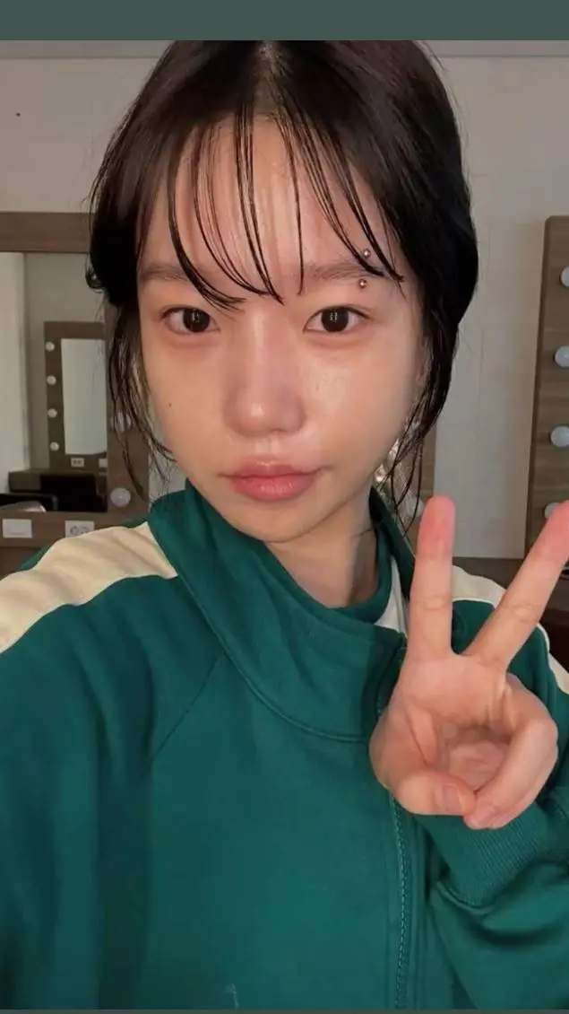 ai character: Jun-hee background