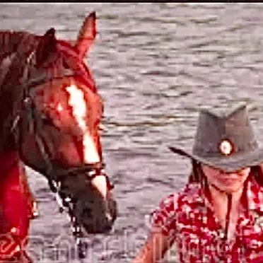 chat with ai character: Luca 