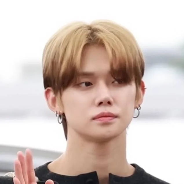 chat with ai character: Yeonjun