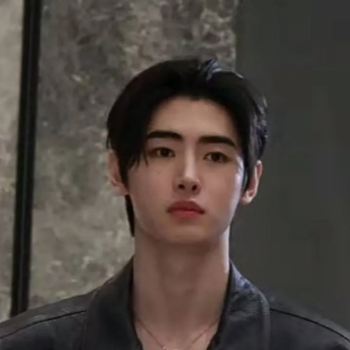 chat with ai character: Park Sunghoon