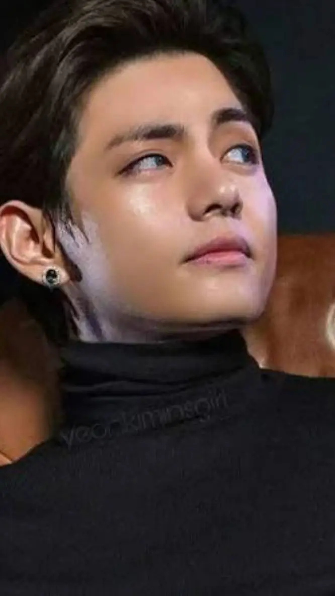 ai character: V🥵💜💜💜 background