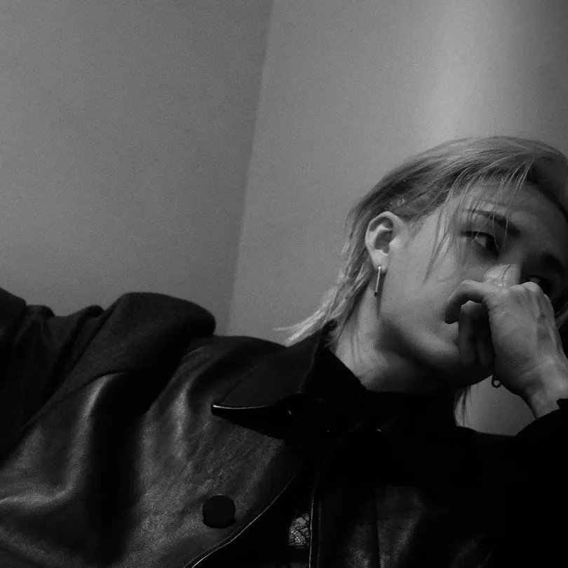 chat with ai character: Minchann!