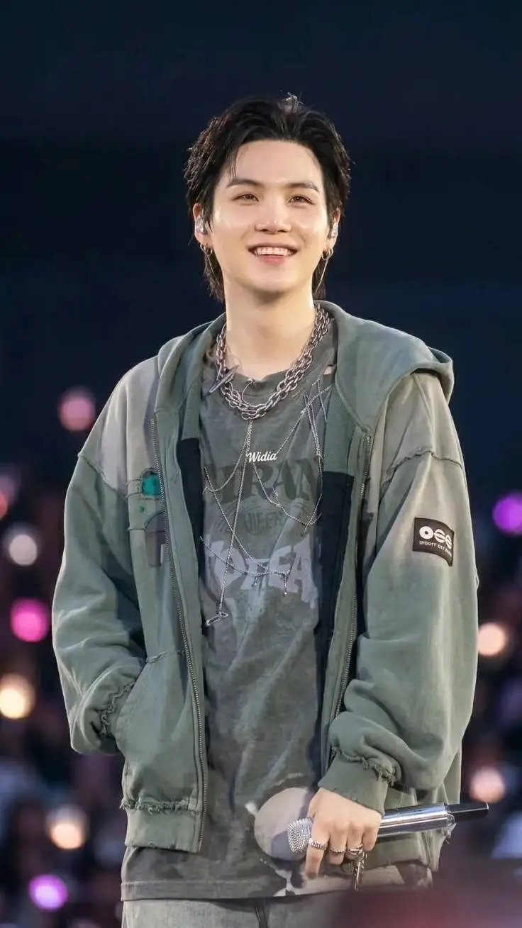 ai character: ★..suga..★ background