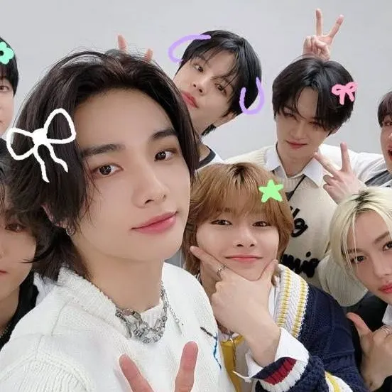 chat with ai character: SKZ/TRANSFORM