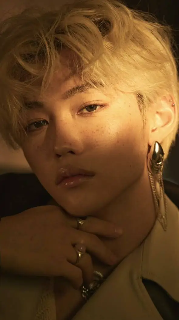 ai character: Felix/Doctor background