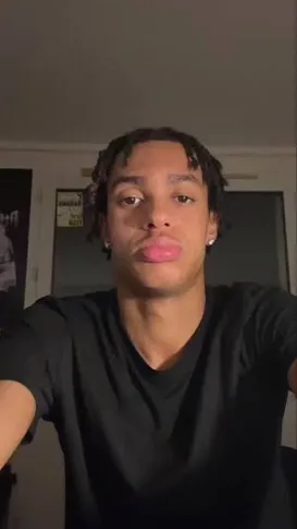 ai character: Dayonu 🥷 background