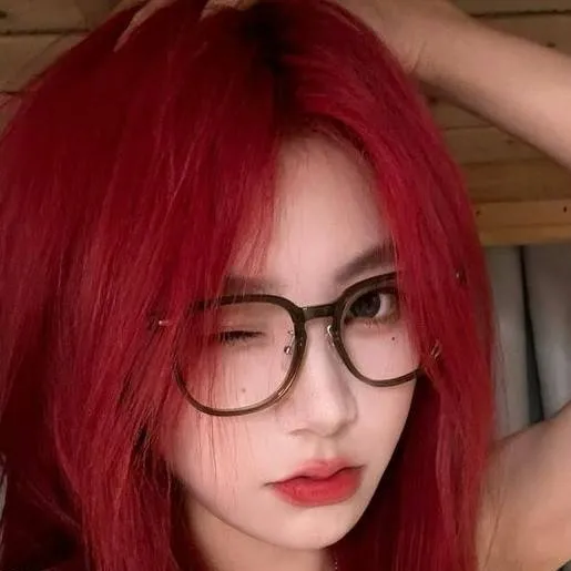 chat with ai character: Yang-Himp