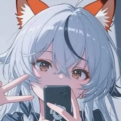 chat with ai character: foxy