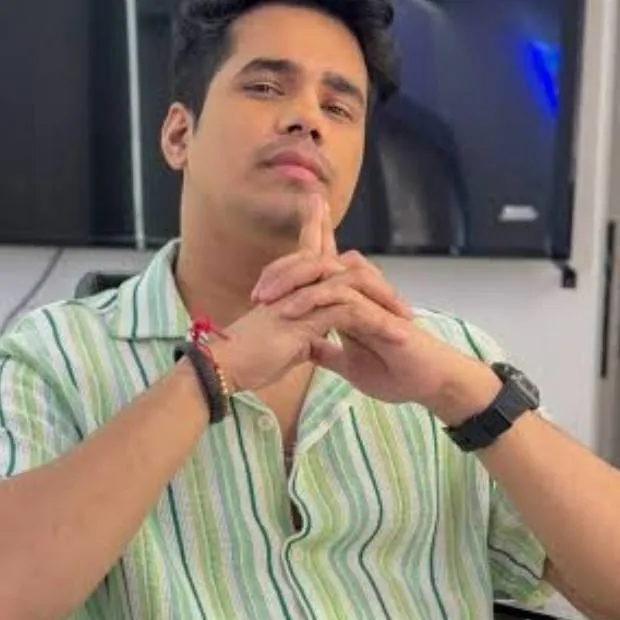 chat with ai character: Anshu bist 