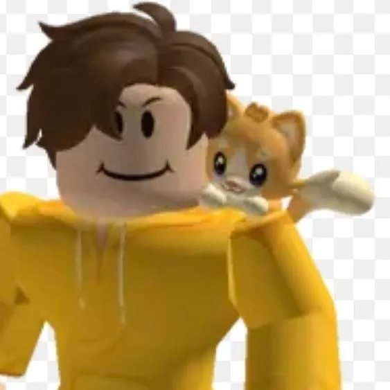 chat with ai character: youtbers clubb