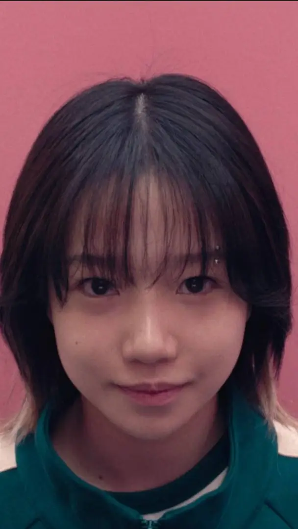 ai character: junhee  background