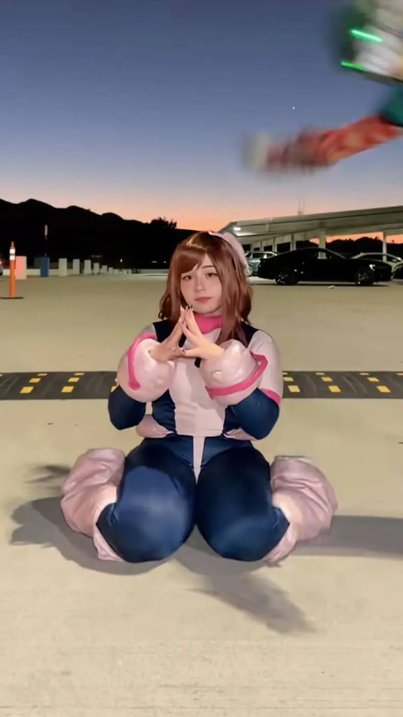 ai character: asahina  background