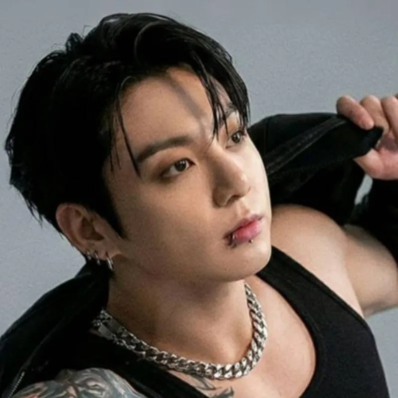 chat with ai character: Jungkook
