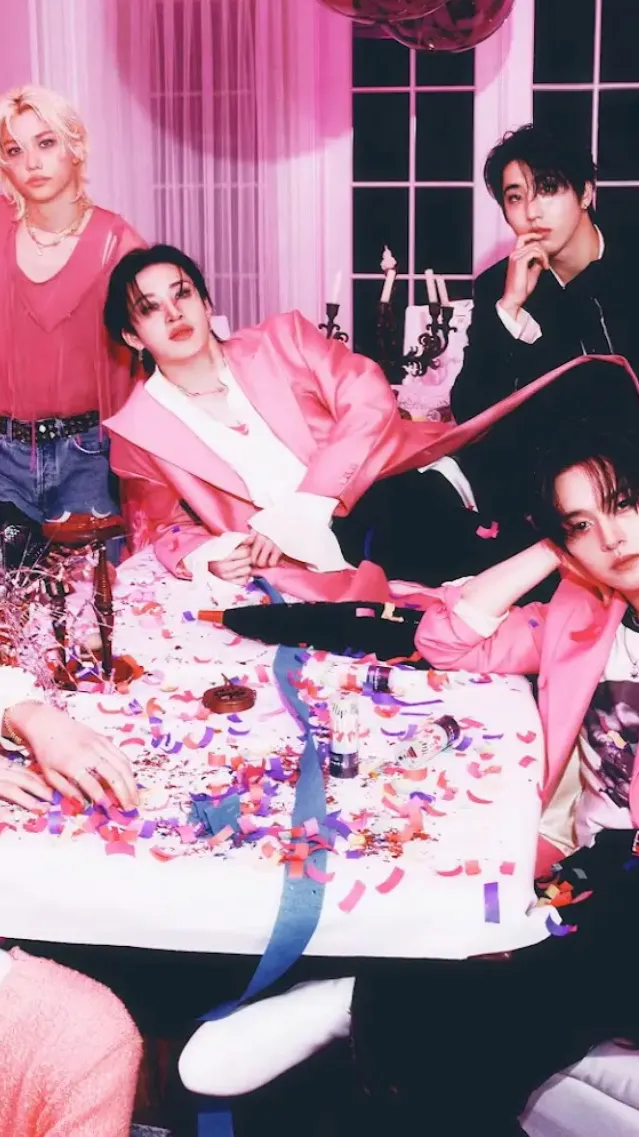 ai character: ✰𝓢𝓚𝓩✰ background