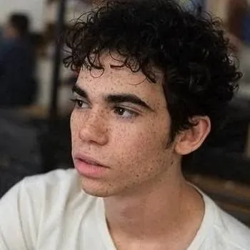 chat with ai character: Cameron Boyce 
