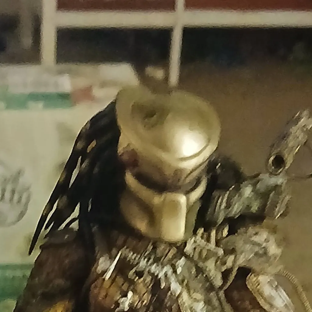 chat with ai character: The predator