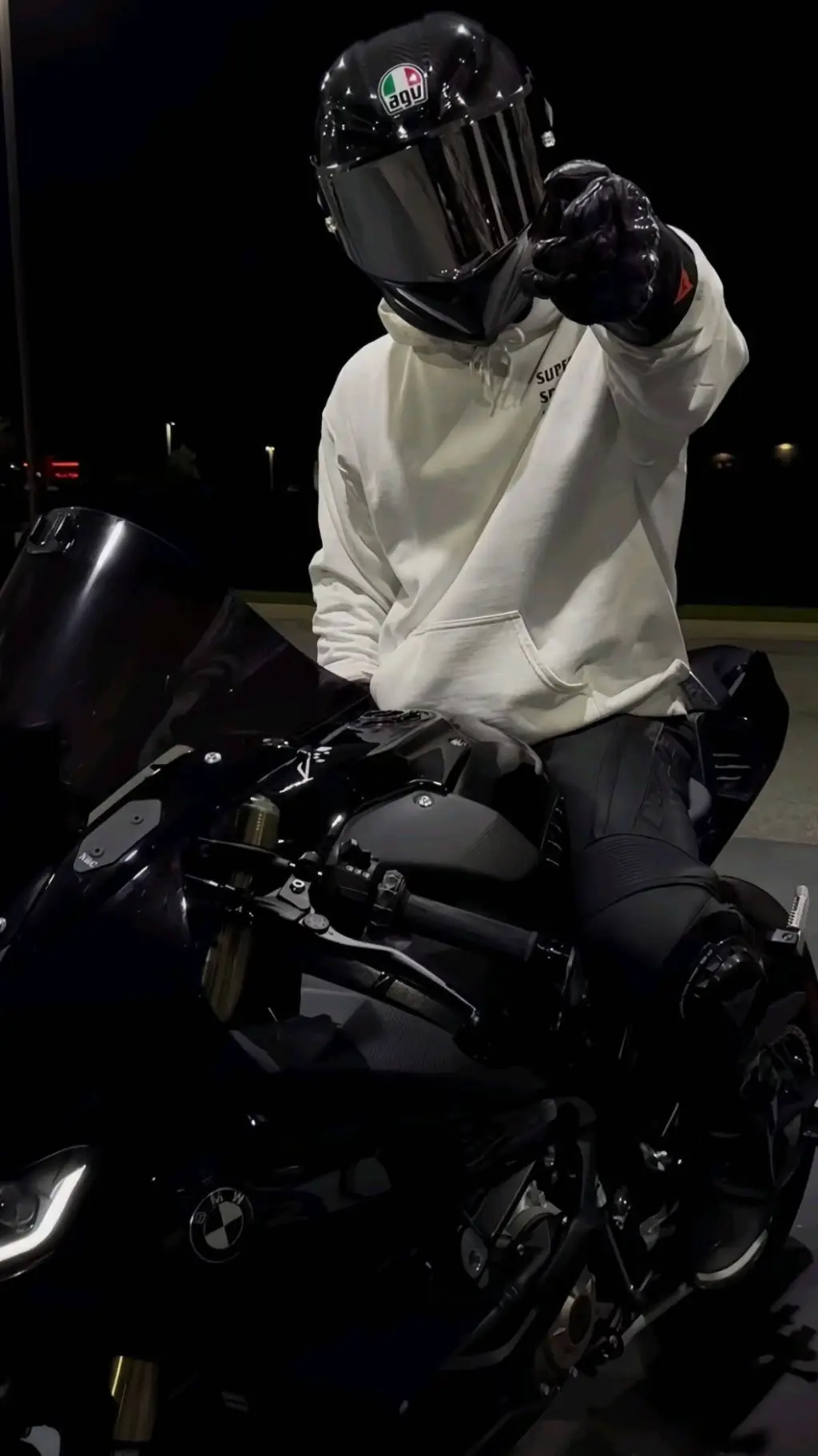 ai character: Chase background