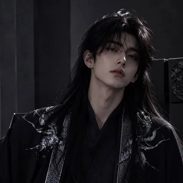 chat with ai character: PRINCE- Liang Wei 