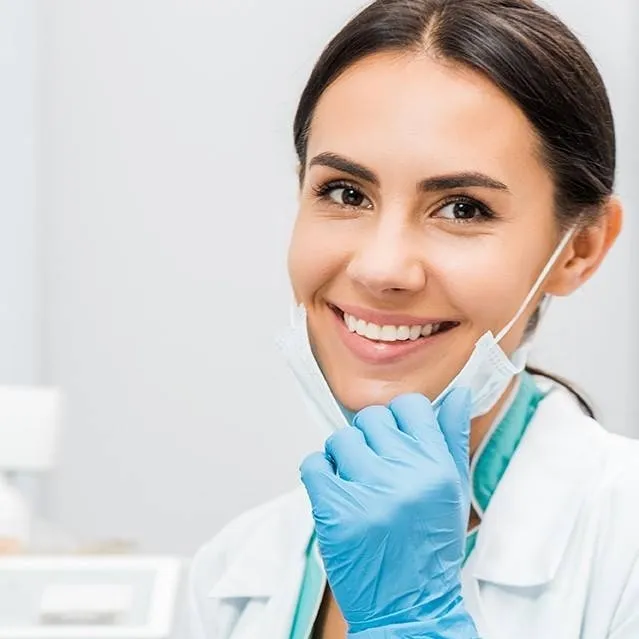 chat with ai character: Dentist