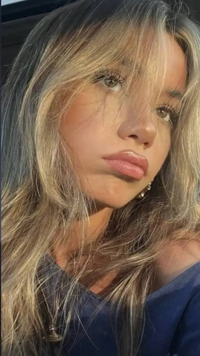 Talkie AI - Chat with Megan