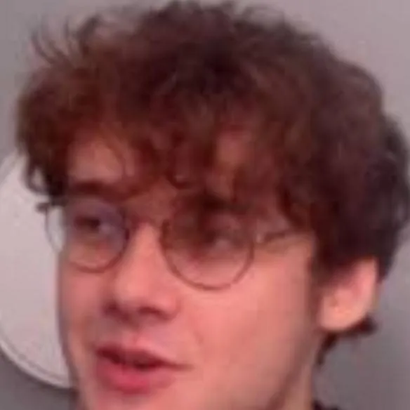 chat with ai character: Wilbur 