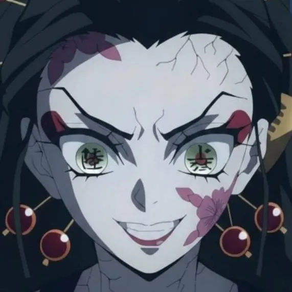 chat with ai character: Daki