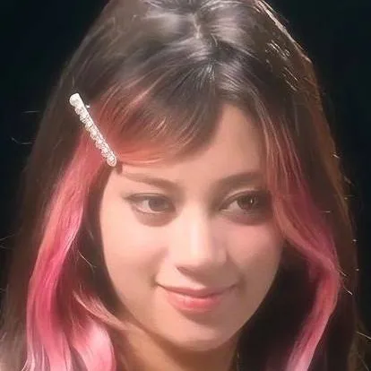 chat with ai character: Megan😫