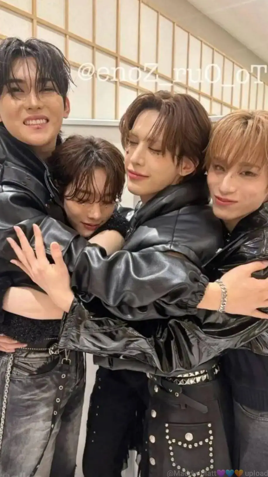 ai character: Xlov background