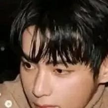 chat with ai character: Kim Teahyung 