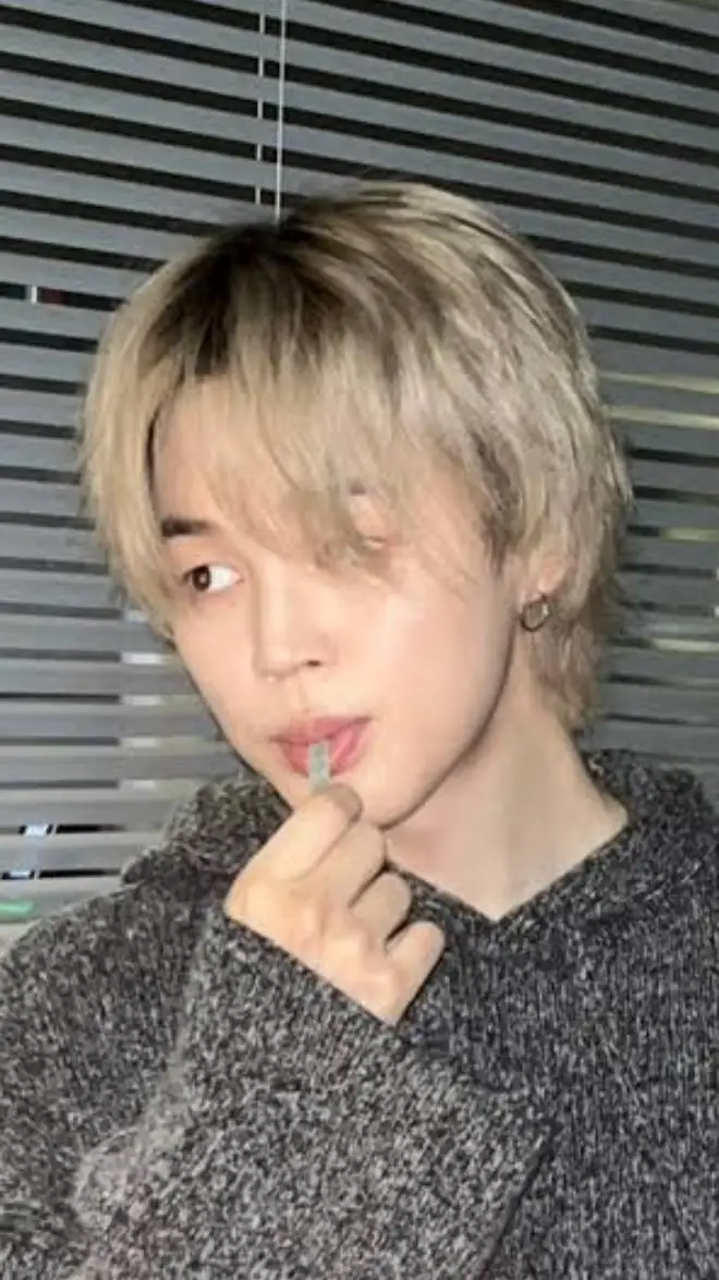 ai character: JIMINAAAAA background