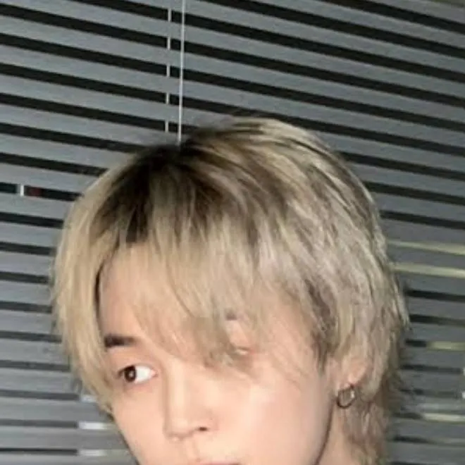 chat with ai character: JIMINAAAAA