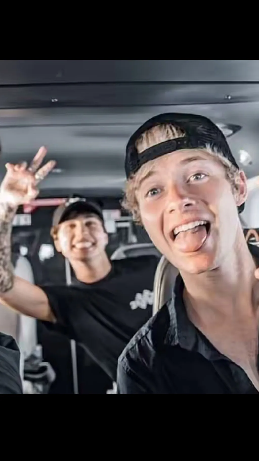 Talkie AI - Chat with samandcolbyprank