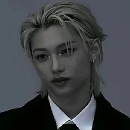 chat with ai character: Lee Felix 
