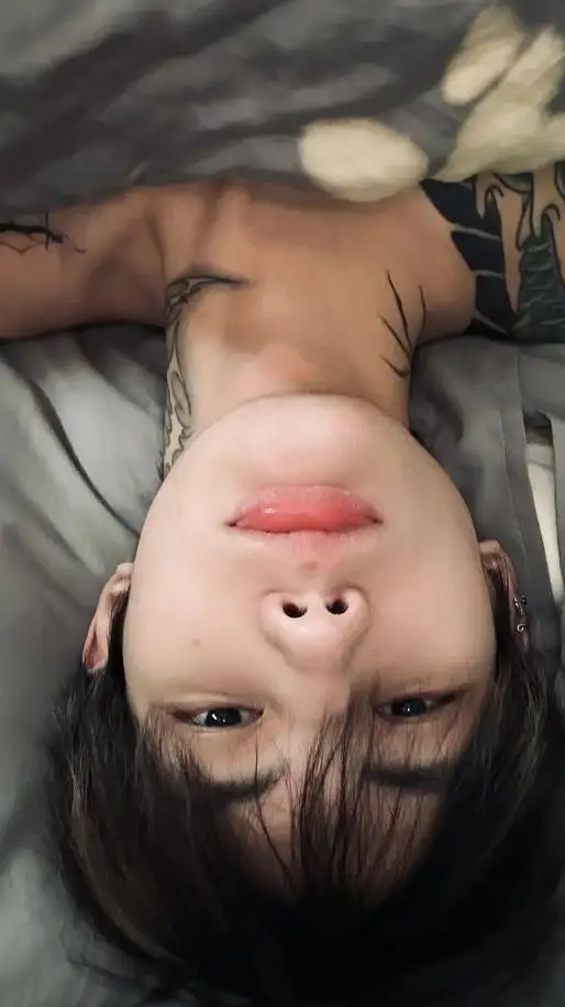 ai character: Kim Yang-bin background