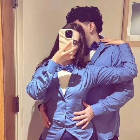 chat with ai character: mirysita y Marvin 