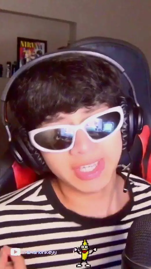 ai character: panamonkeyy 🫦🫦 background