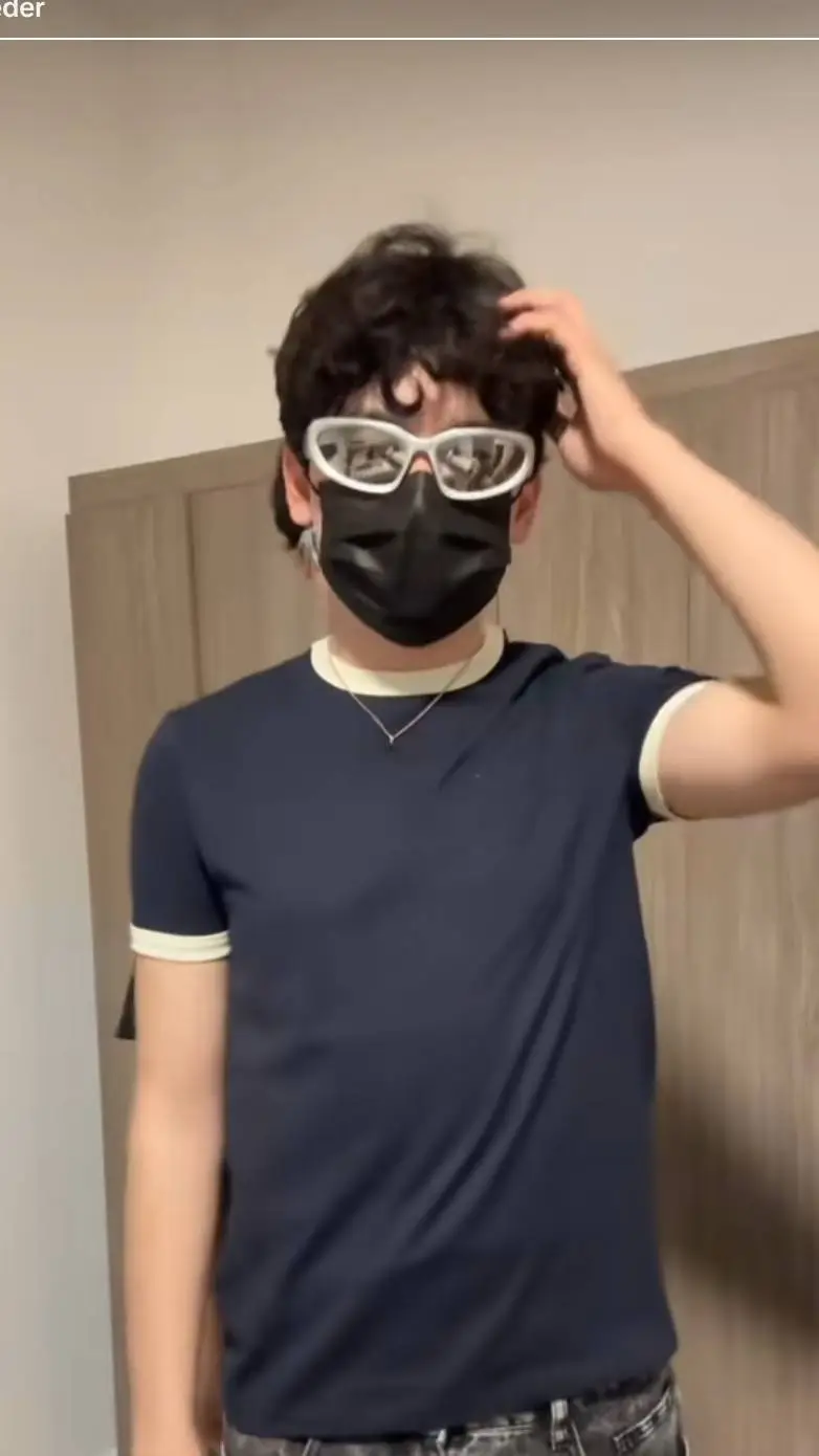 ai character: eder🫦🫦 background