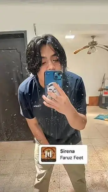 ai character: gaara blox🍎 background