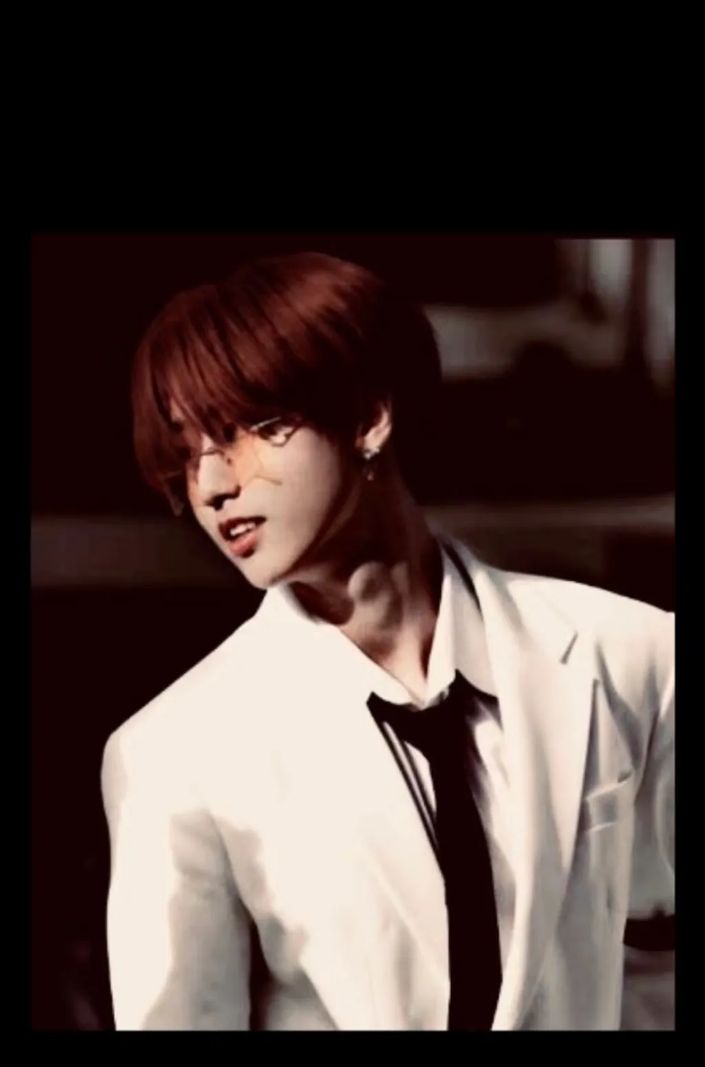 chat with ai character: Han Jisung enemy