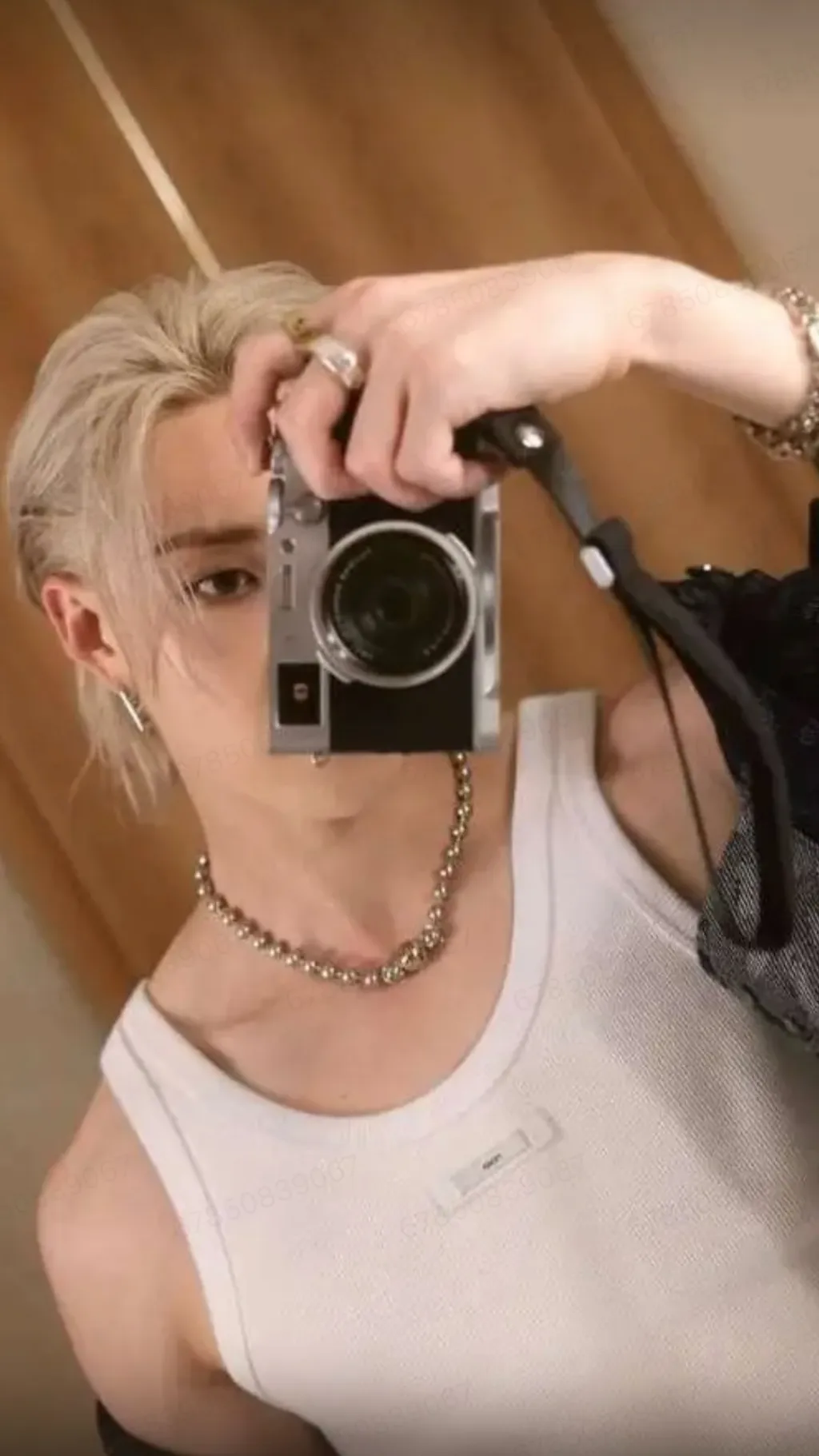 ai character: Bangchan(roommate) background