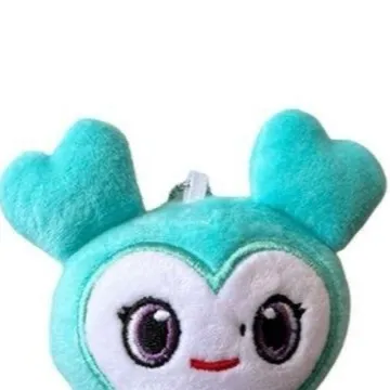 chat with ai character: Mively 🐧