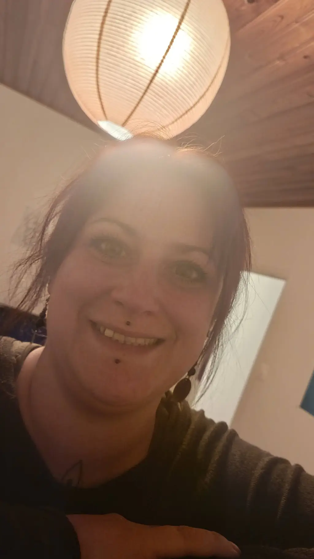 ai character: Maman background