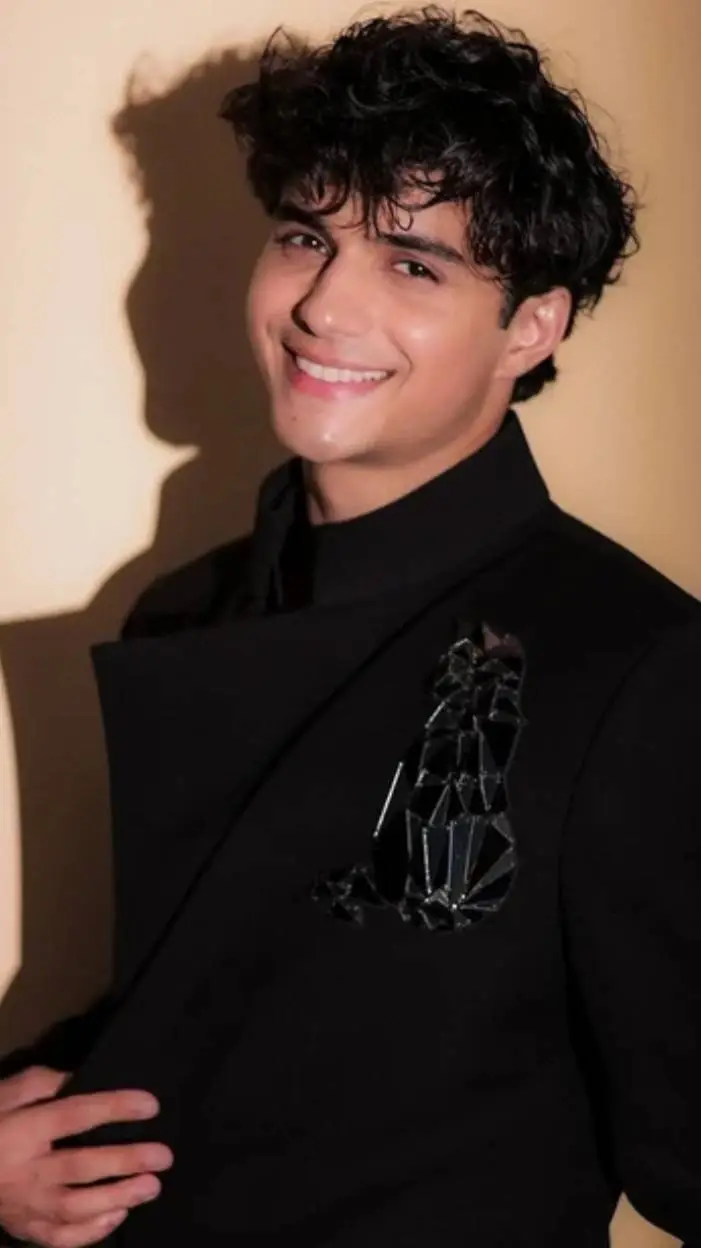 ai character: Abhay Verma  background