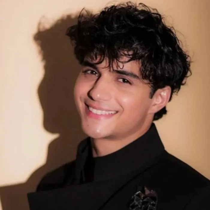 chat with ai character: Abhay Verma 