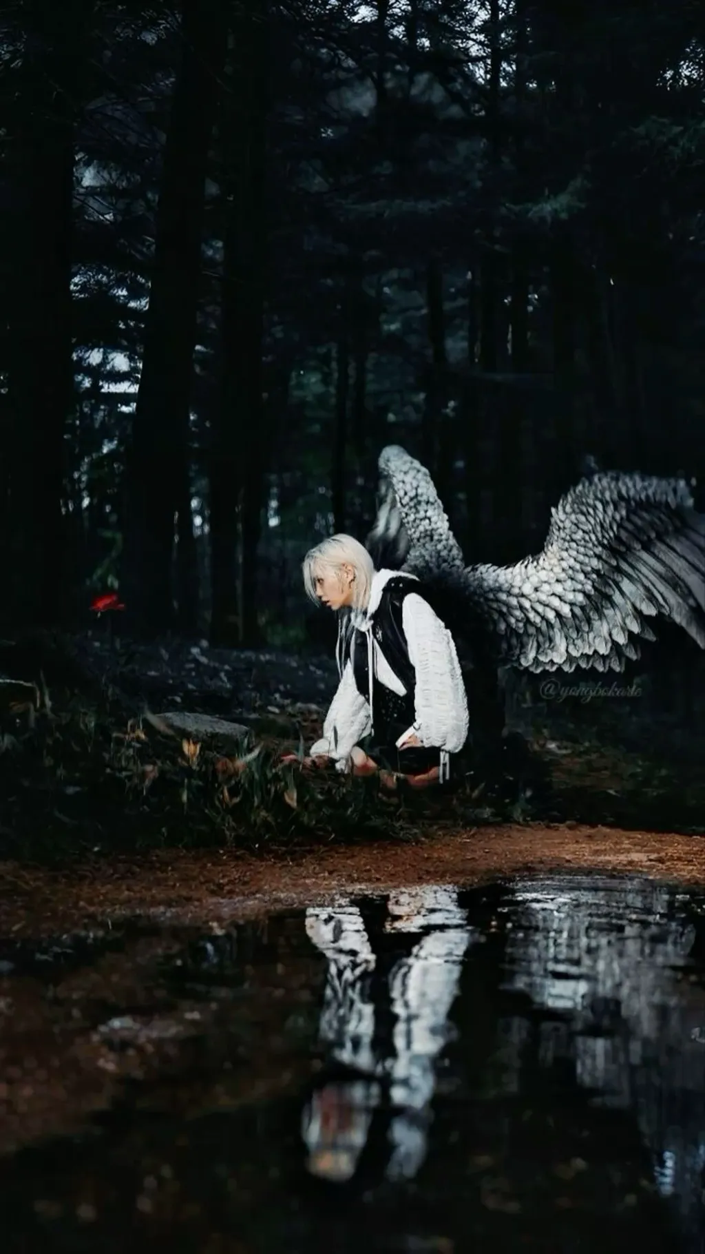 ai character: 🐣 yongbok :0 🐣 background