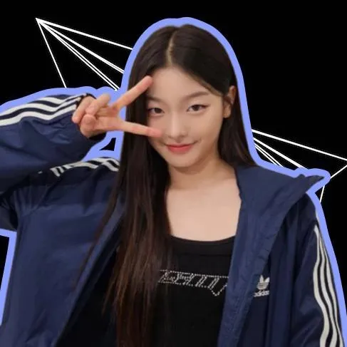 chat with ai character: Yoonchae 