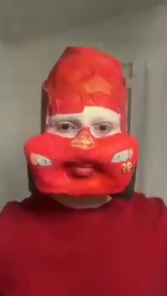 ai character: El Rallo Macuin background