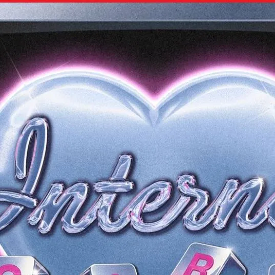 chat with ai character: Internet girl!